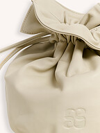 My Essential Wardrobe | Accessories | Bags