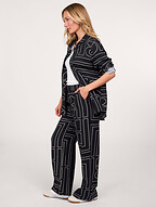 My Essential Wardrobe | Tops en Blouses | Blouses