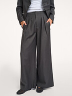 My Essential Wardrobe | Broeken en Jumpsuits | Broeken