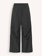 My Essential Wardrobe | Pants and Jumpsuits | Trousers