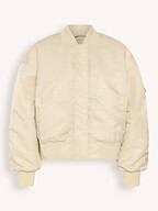 My Essential Wardrobe | Outerwear | Jacks