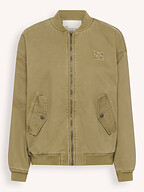 My Essential Wardrobe | Outerwear | Jacks