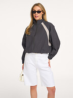 My Essential Wardrobe | Jassen | Jacks