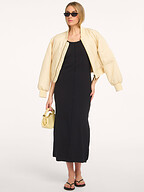 My Essential Wardrobe | Jurken en Tunieken | Jurken