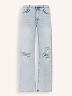 My Essential Wardrobe | Jeans | Loose