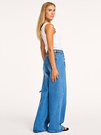 My Essential Wardrobe | Jeans | Loose