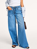 My Essential Wardrobe | Jeans | Loose