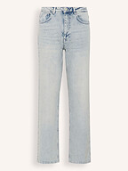 My Essential Wardrobe | Jeans | Loose
