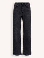 My Essential Wardrobe | Jeans | Loose