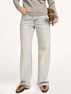 My Essential Wardrobe | Jeans | Loose
