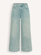 My Essential Wardrobe | Jeans | Loose