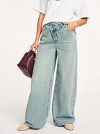 My Essential Wardrobe | Jeans | Loose