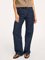 My Essential Wardrobe | Jeans | Loose