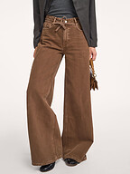My Essential Wardrobe | Jeans | Loose