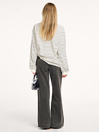 My Essential Wardrobe | Jeans | Loose