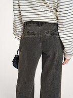 My Essential Wardrobe | Jeans | Loose