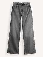 My Essential Wardrobe | Jeans | Loose