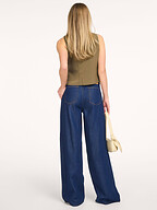 My Essential Wardrobe | Jeans | Loose