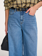 My Essential Wardrobe | Jeans | Loose