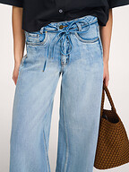 My Essential Wardrobe | Jeans | Loose