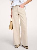 My Essential Wardrobe | Jeans | Loose