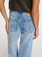 My Essential Wardrobe | Jeans | Loose