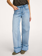 My Essential Wardrobe | Jeans | Loose