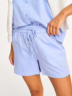 My Essential Wardrobe | Pants and Jumpsuits | Shorts