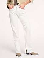 My Essential Wardrobe | Jeans | Straight