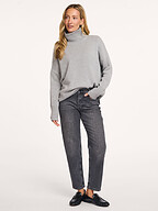My Essential Wardrobe | Jeans | Straight