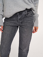 My Essential Wardrobe | Jeans | Straight