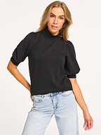 My Essential Wardrobe | Tops en Blouses | Tops