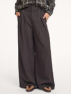 My Essential Wardrobe | Pants and Jumpsuits | Trousers