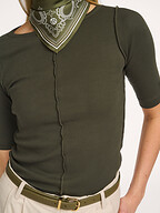 My Essential Wardrobe | Tops en Blouses | T-shirts