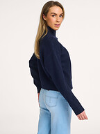 Neo Noir | Sweaters and Cardigans | Jumpers