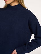 Neo Noir | Sweaters and Cardigans | Jumpers