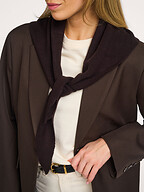 Neo Noir | Accessories | Scarves