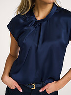 Neo Noir | Tops and Blouses | Tops