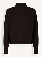 Neo Noir | Sweaters and Cardigans | Jumpers