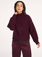 Neo Noir | Sweaters and Cardigans | Jumpers