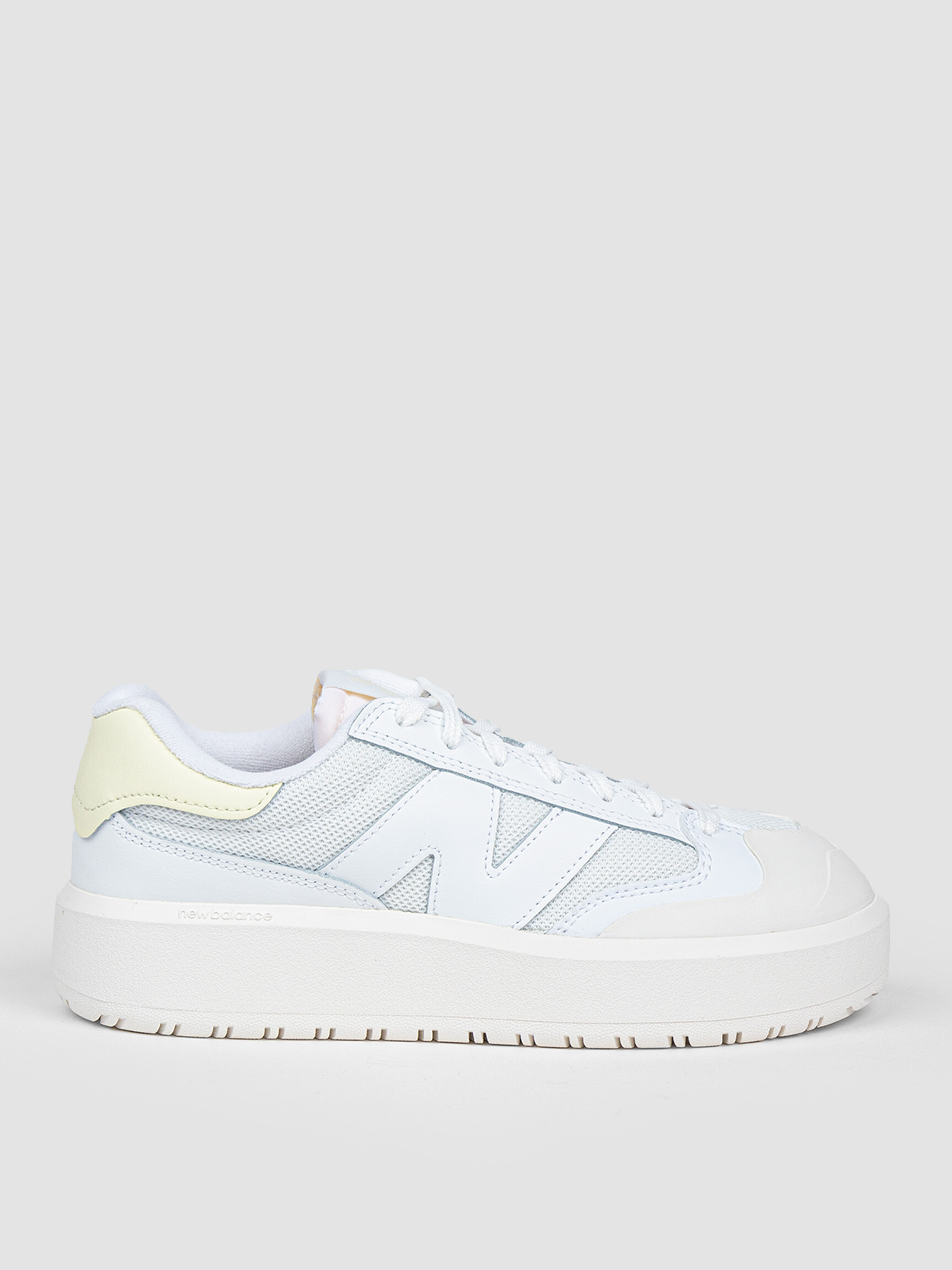 New balance white sales out