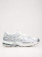 New Balance | Shoes | Sneakers