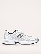 New Balance | Shoes | Sneakers