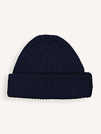 NN.07 | Accessories | Hats and Beanies