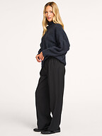 No Man's Land | Sweaters and Cardigans | Turtlenecks