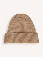 No Man's Land | Accessories | Hats and Beanies