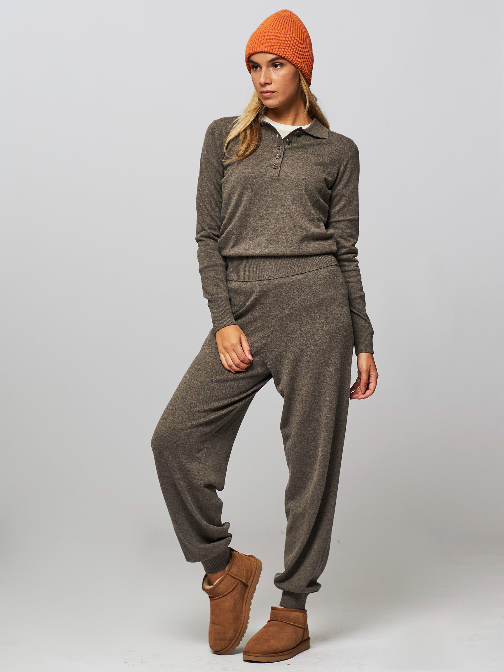 Thea, wool/cotton mix fine knitted trousers