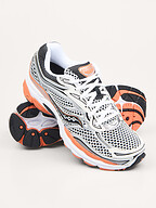 Saucony | Shoes | Sneakers