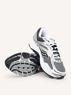 Saucony | Shoes | Sneakers