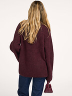 Second Female | Truien en Vesten | Truien